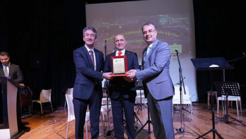 Açılış töreni M.Ü. Göztepe Kampüsü Dr. İbrahim Üzümcü Kültür Merkezinde yapıldı.